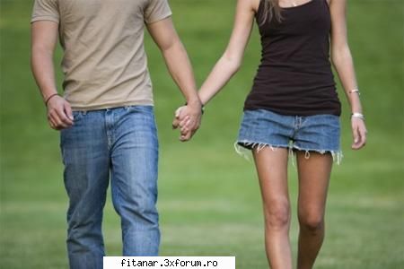 etapele mai toti semnele care anunta pubertatea � parul creste in locuri noi, apare corpul miroase,